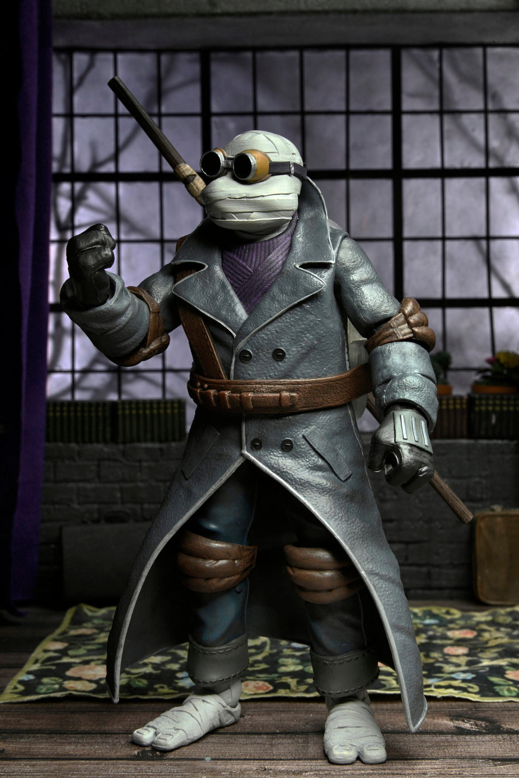 NECA Universal Monsters Teenage Mutant Ninja Turtles Donatello as The —  CrazyCollecting